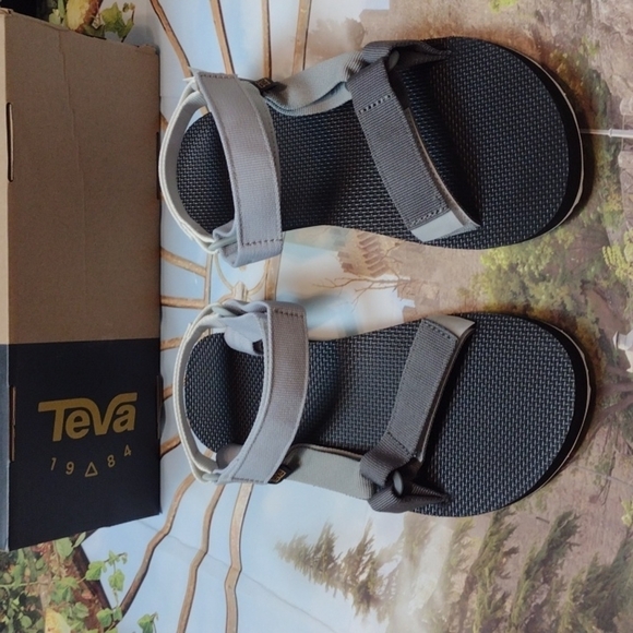 TEVA original universal sandals size 12 - Picture 2 of 8